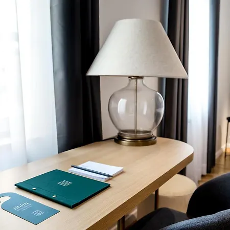 Bloom Hotell 3*